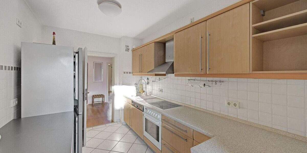 Etagenwohnung Dortmund Mitte - 3 Zimmer, 93 m&sup2;, 980&euro; | Angebot:25685355