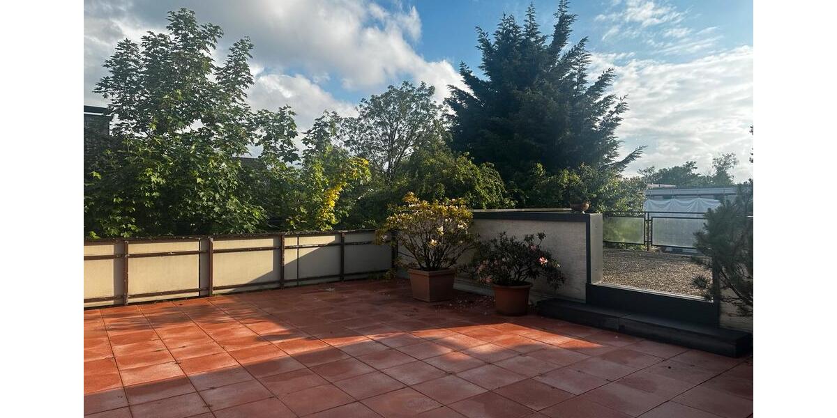 Maisonettenwohnung Hamm Braam-Ostwennemar - 4 Zimmer, 166 m&sup2;, 1.450&euro; | Angebot:26613569