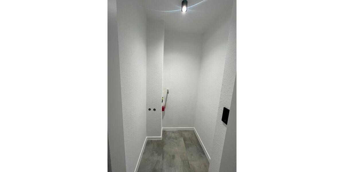 Etagenwohnung Dortmund Scharnhorst - 3.5 Zimmer, 77 m&sup2;, 1.150&euro; | Angebot:25978553