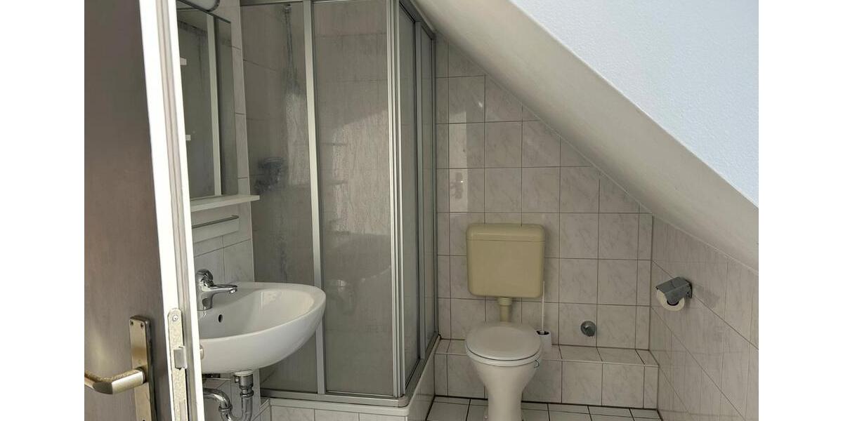 Dachgeschoßwohnung Hamm Bockum - 2.5 Zimmer, 47 m&sup2;, 470&euro; | Angebot:26094753