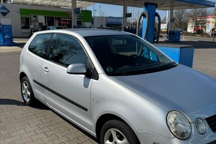 VW Polo 181.000 km 2.600 &euro; Dortmund 44225