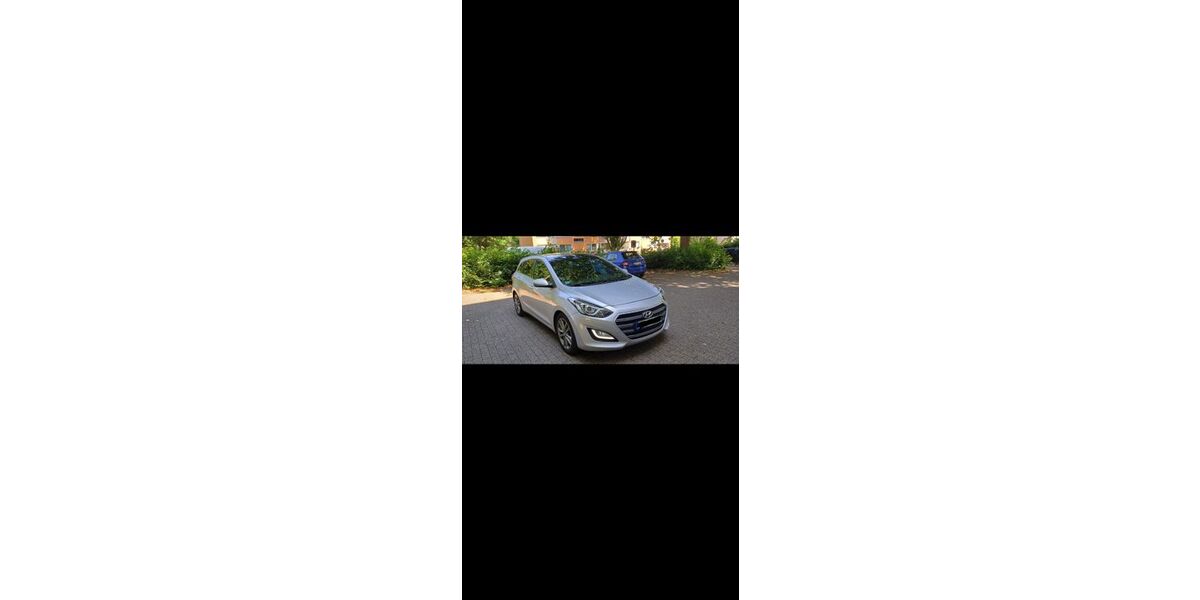 Hyundai i30 136.000 km 10.500 &euro; dortmund 44287