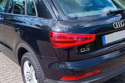 Audi Q3 144.000 km 10.900 &euro; Dortmund 44357