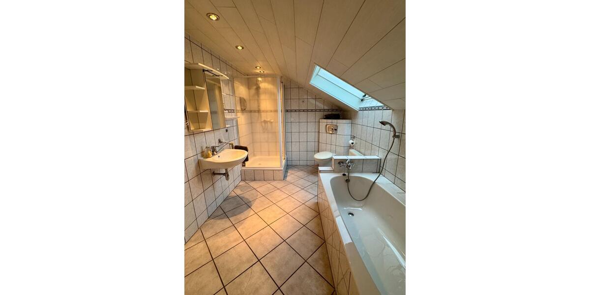 Doppelhaushälfte Bergkamen - 4 Zimmer, 160 m&sup2;, 410.000&euro; | Angebot:25653976