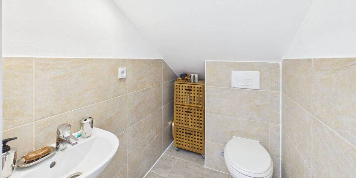 Einfamilienhaus Dortmund Scharnhorst - 9 Zimmer, 220 m&sup2;, 699.000&euro; | Angebot:25938781