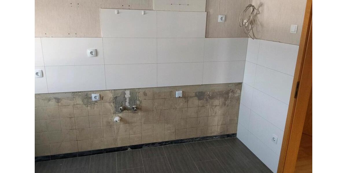 Dachgeschoßwohnung Kamen - 3.5 Zimmer, 58 m&sup2;, 350&euro; | Angebot:25964938