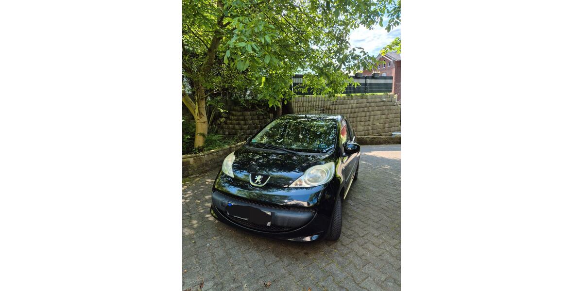 Peugeot 107 138.669 km 1.900 &euro; Iserlohn 58644