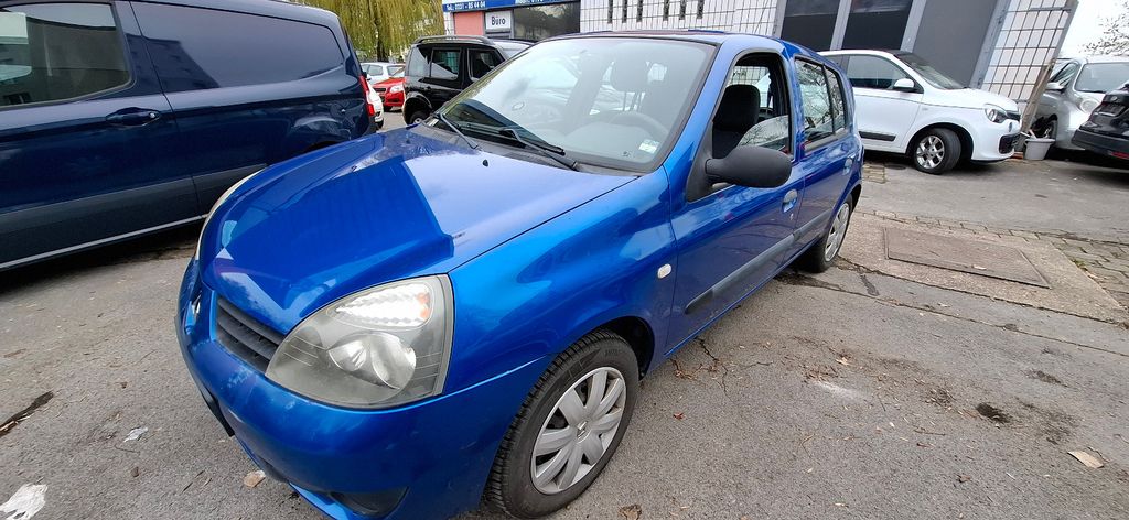 Renault Clio 76.000 km 2.990 &euro; Dortmund 44339