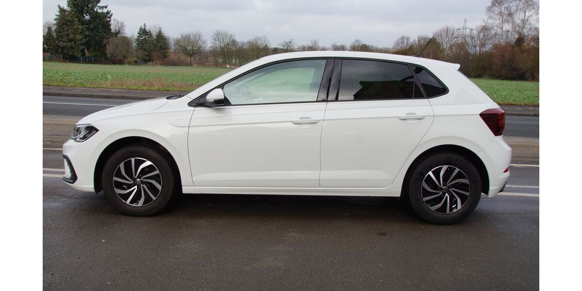VW Polo 7.259 km 18.399 &euro; Dortmund 44319