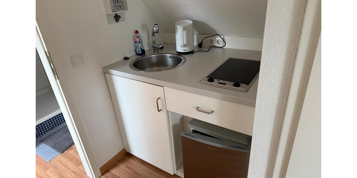 Dachgeschoßwohnung Dortmund Mengede - 1 Zimmer, 20 m&sup2;, 350&euro; | Angebot:25993002