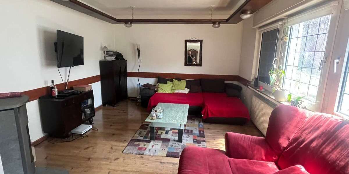 Einfamilienhaus Lünen Alstedde - 7 Zimmer, 170 m&sup2;, 229.000&euro; | Angebot:26651717