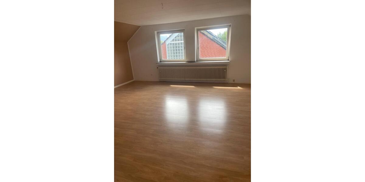 Etagenwohnung Lünen Brambauer - 3 Zimmer, 81 m&sup2;, 775&euro; | Angebot:26596485