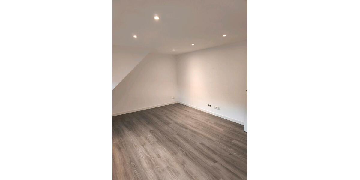 Dachgeschoßwohnung Hamm Daberg - 3 Zimmer, 60 m&sup2;, 650&euro; | Angebot:25861361