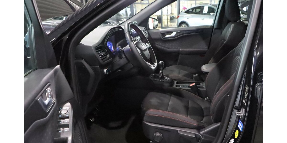 Ford Kuga 2.0 ECOBLUE STYLE ST-LINE SPORT BLACK / LED 125.000 km 17.444 &euro; Hamm 59077