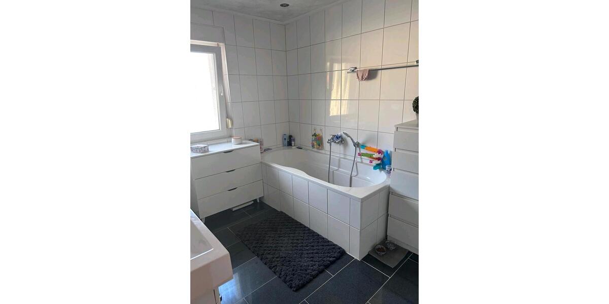 Reihenhaus Kamen - 3 Zimmer, 90 m&sup2;, 265.000&euro; | Angebot:27076574