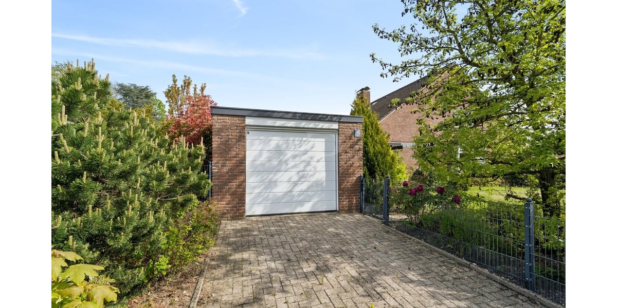 Wohnen im Grünen – gepflegtes Einfamilienhaus mit Garten und Ausbaureserve in Senden - Einfamilienhaus Senden | Angebot:26365157