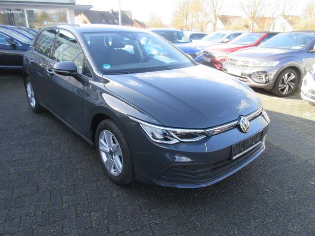 VW Golf Life 1.0 eTSI DSG LAMERA ALU APS LED CLIMATRO 28.737 km 20.988 &euro; Bergkamen 59192