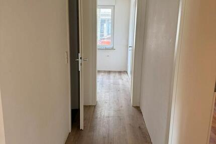 Wohnung Holzwickede - 3 Zimmer, 71 m&sup2;, 670&euro; | Angebot:25992988