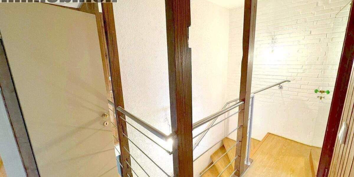 Reihenmittelhaus Dortmund Aplerbeck - 3 Zimmer, 105 m&sup2;, 269.000&euro; | Angebot:25997195