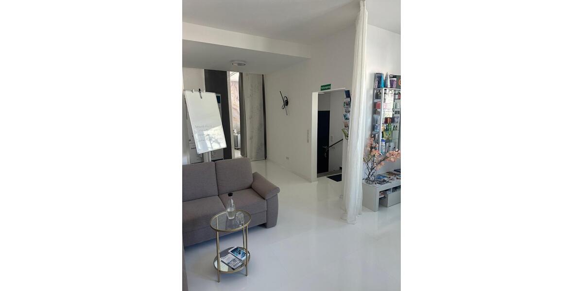 Gewerbeobjekt Holzwickede - 650&euro; | Angebot:26673116