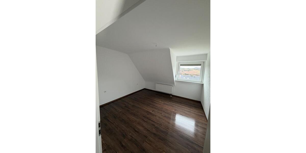Dachgeschoßwohnung Menden (Sauerland) Berkenhofskamp - 3 Zimmer, 59 m&sup2;, 530&euro; | Angebot:25979605