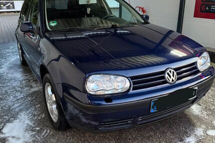 VW Golf 170.300 km 2.000 &euro; Selm 59379