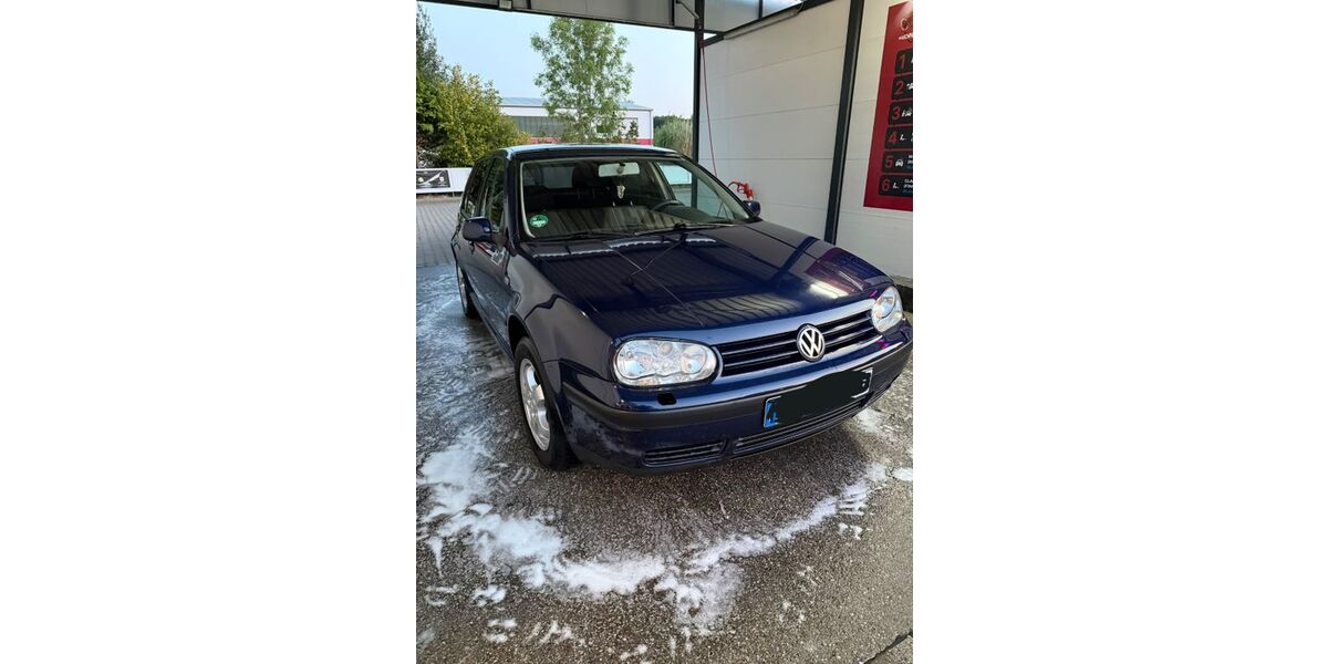 VW Golf 170.300 km 2.000 &euro; Selm 59379