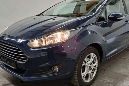 Ford Fiesta 104.530 km 5.700 &euro; Hamm 59067
