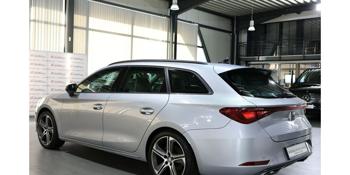 Seat Leon ST 2.0 TDI DSG FR-SPORT-PLUS / LED,PANORAMA 142.000 km 20.777 &euro; Hamm 59077