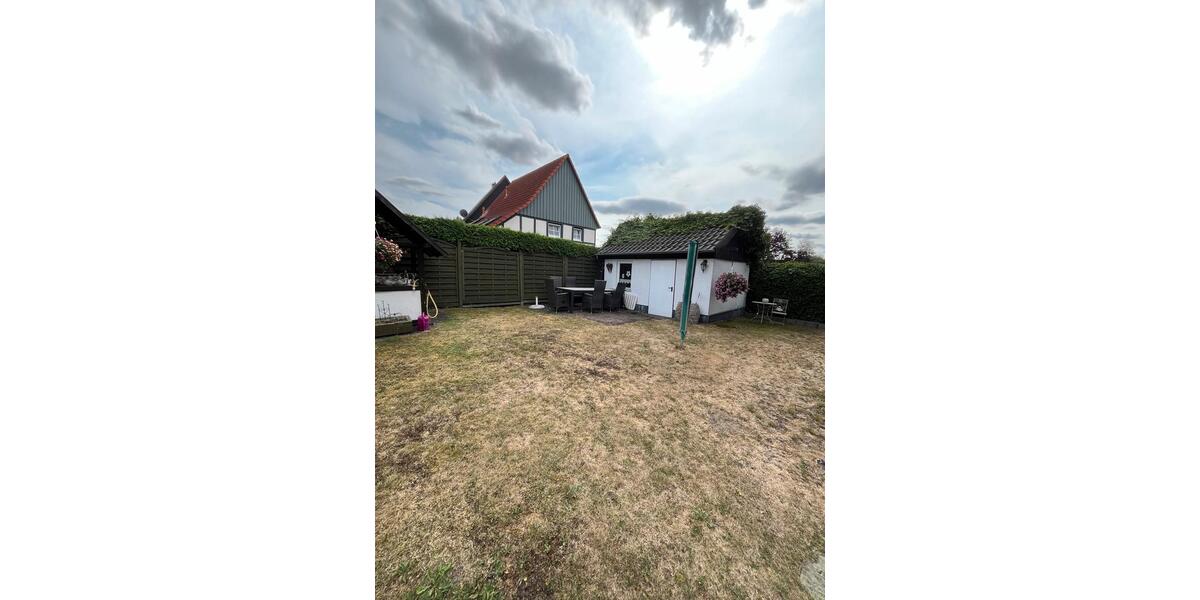 Einfamilienhaus Unna Hemmerde - 8 Zimmer, 198 m&sup2;, 300.000&euro; | Angebot:27284301