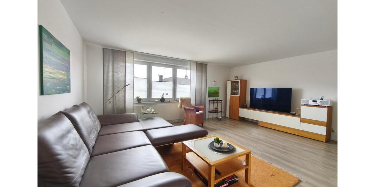 Einfamilienhaus Kamen - 8 Zimmer, 220 m&sup2;, 439.000&euro; | Angebot:26985467
