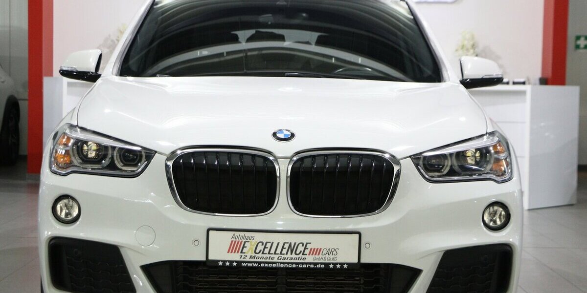 BMW X1 sDrive 18d M-SPORT SHADOW PANORAMA, LED, H/K 186.000 km 16.777 &euro; Hamm 59077