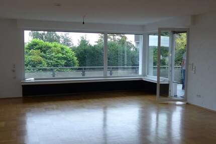 Haus Witten - 8 Zimmer, 250 m&sup2;, 2.000&euro; | Angebot:27336865