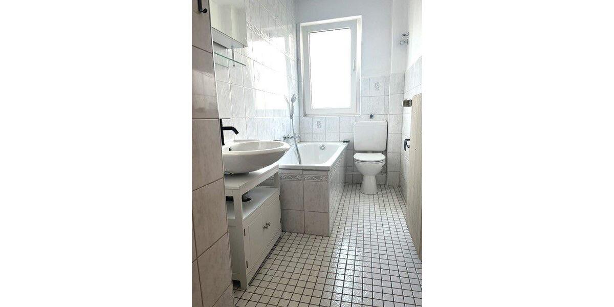 Etagenwohnung Witten Annen - 3 Zimmer, 63 m&sup2;, 495&euro; | Angebot:26521893