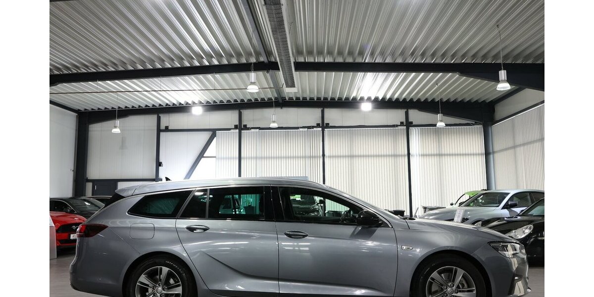 Opel Insignia ST 2.0 D ELEGANCE PANORAMA, MATRIX-LED 125.000 km 15.881 &euro; Hamm 59077