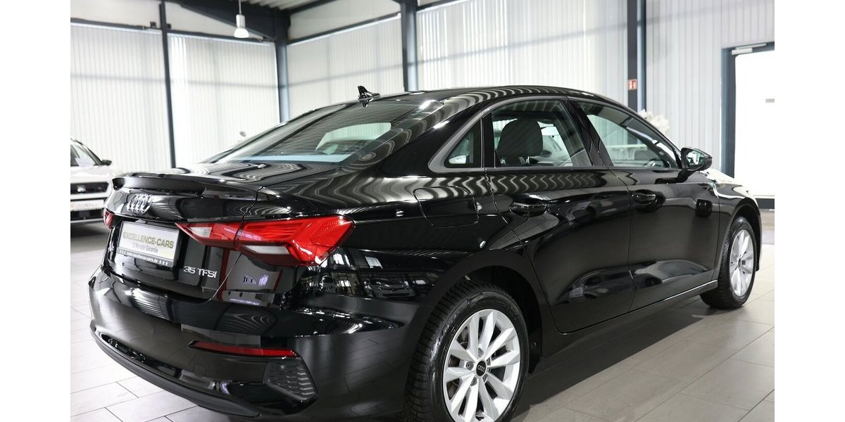 Audi A3 LIMOUSINE 35 TFSI BUSINESS BLACK LED,ACC+LANE 16.000 km 25.333 &euro; Hamm 59077