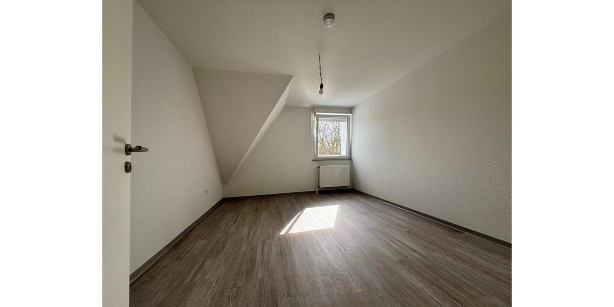 Dachgeschoßwohnung Dortmund Mengede - 2 Zimmer, 59 m&sup2;, 701&euro; | Angebot:25601209