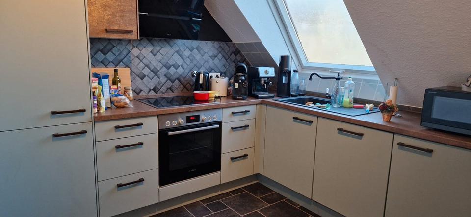 Dachgeschoßwohnung Dortmund Brackel - 1 Zimmer, 63 m&sup2;, 129.000&euro; | Angebot:26615470