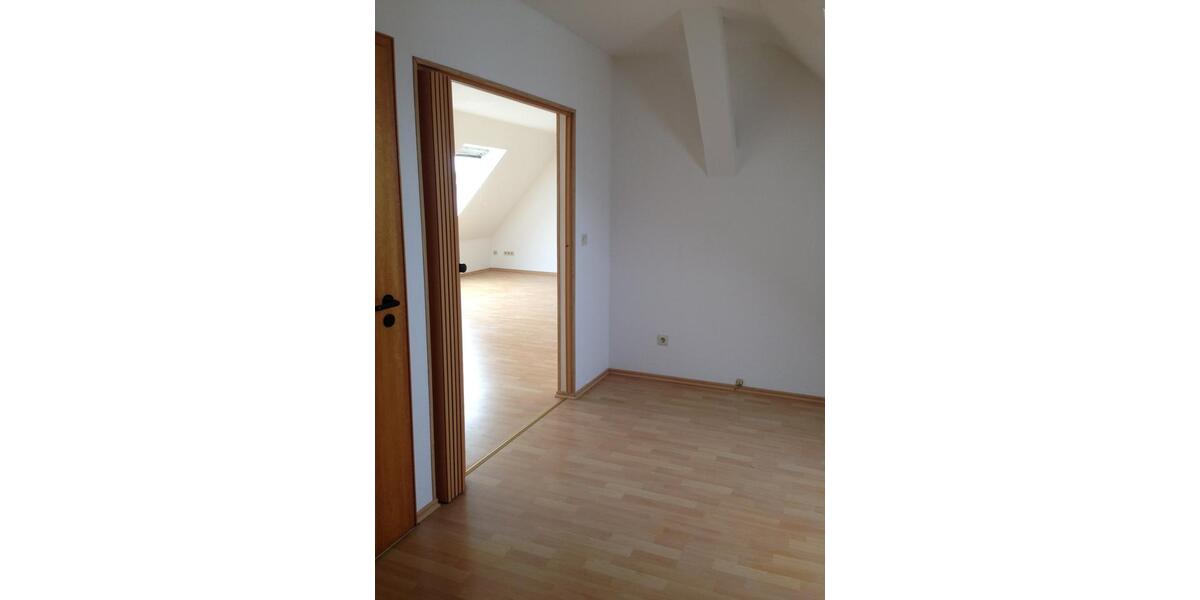 Dachgeschoßwohnung Lünen Alstedde - 2 Zimmer, 56 m&sup2;, 500&euro; | Angebot:25979812