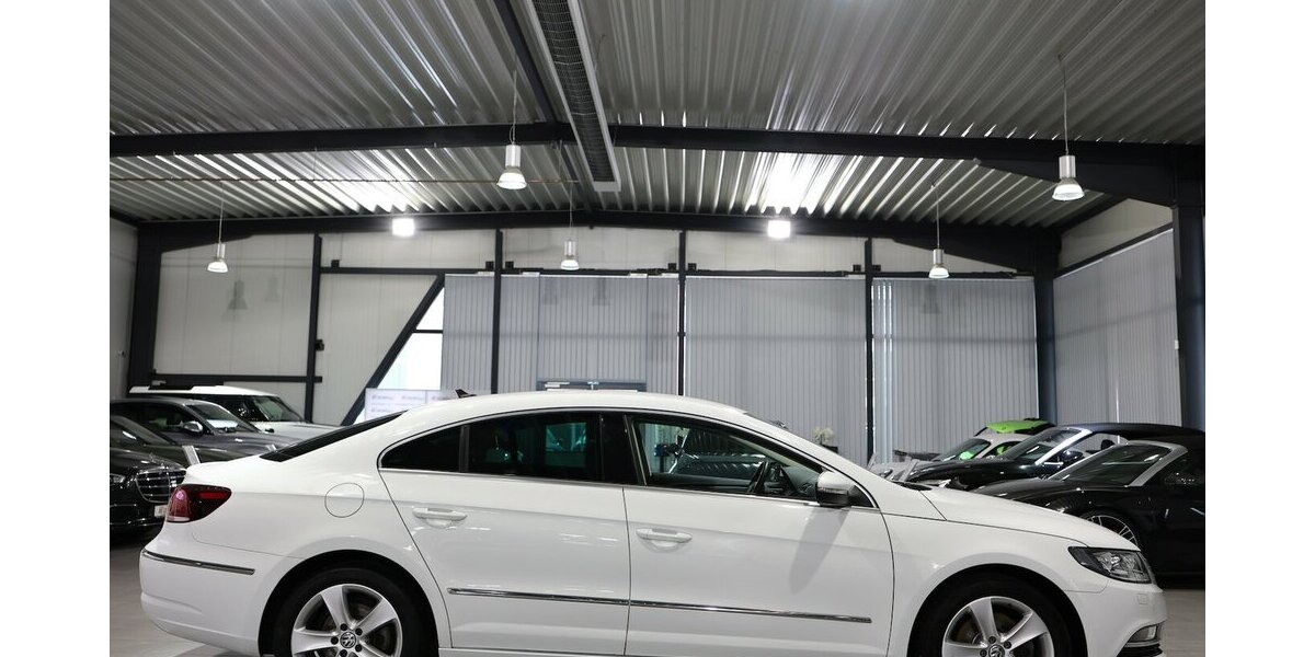 VW CC 1.4 TSI DSG SPORTLINE WHITE / XENON / NAVI+ 92.000 km 15.444 &euro; Hamm 59077