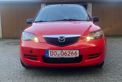 Mazda 2 130.155 km 2.800 &euro; Dortmund 44379