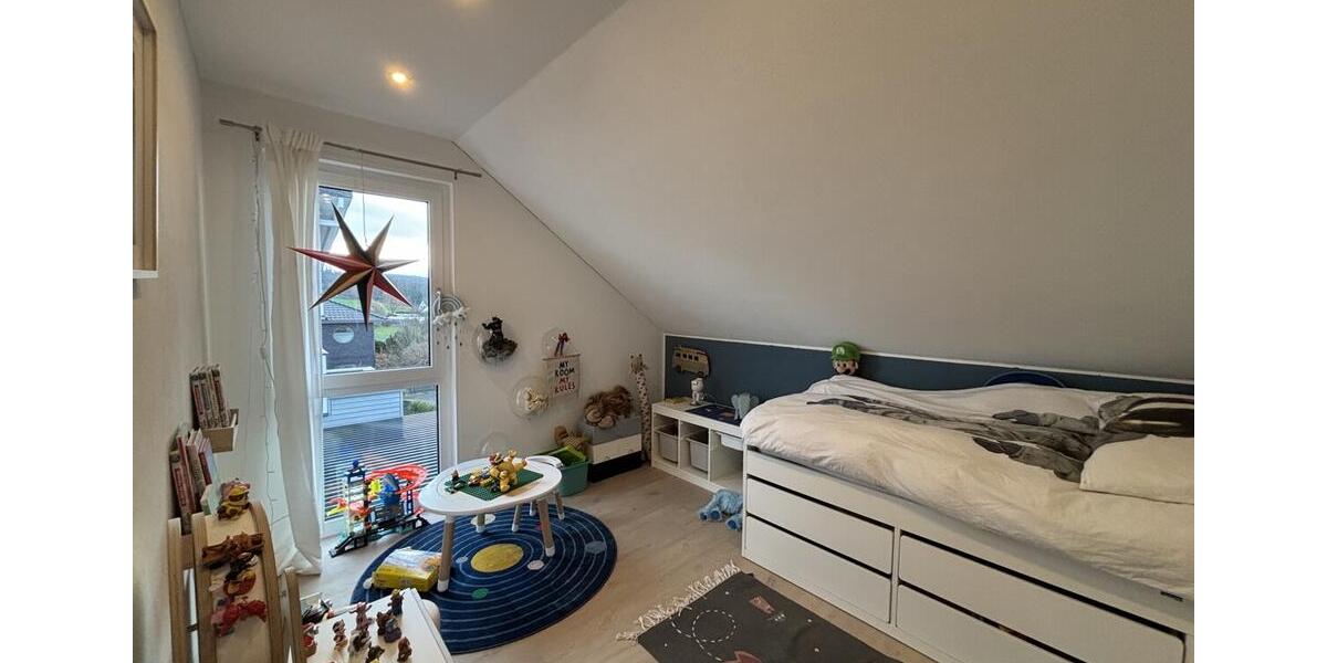 Einfamilienhaus Iserlohn Sümmern - 4 Zimmer, 117 m&sup2;, 1.900&euro; | Angebot:26677402