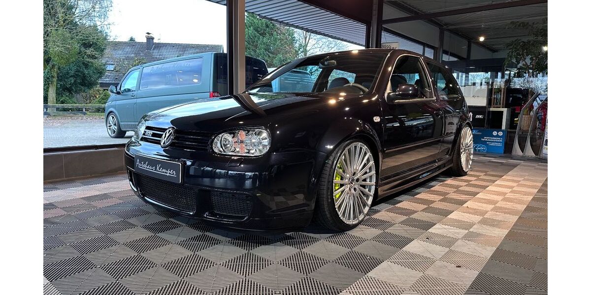 VW Golf 27.950 km 59.990 &euro; Hamm 59073