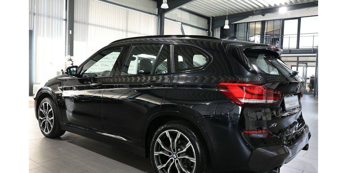 BMW X1 xDrive 20d M-SPORT SHADOW PANORAMA, LED 113.000 km 28.444 &euro; Hamm 59077