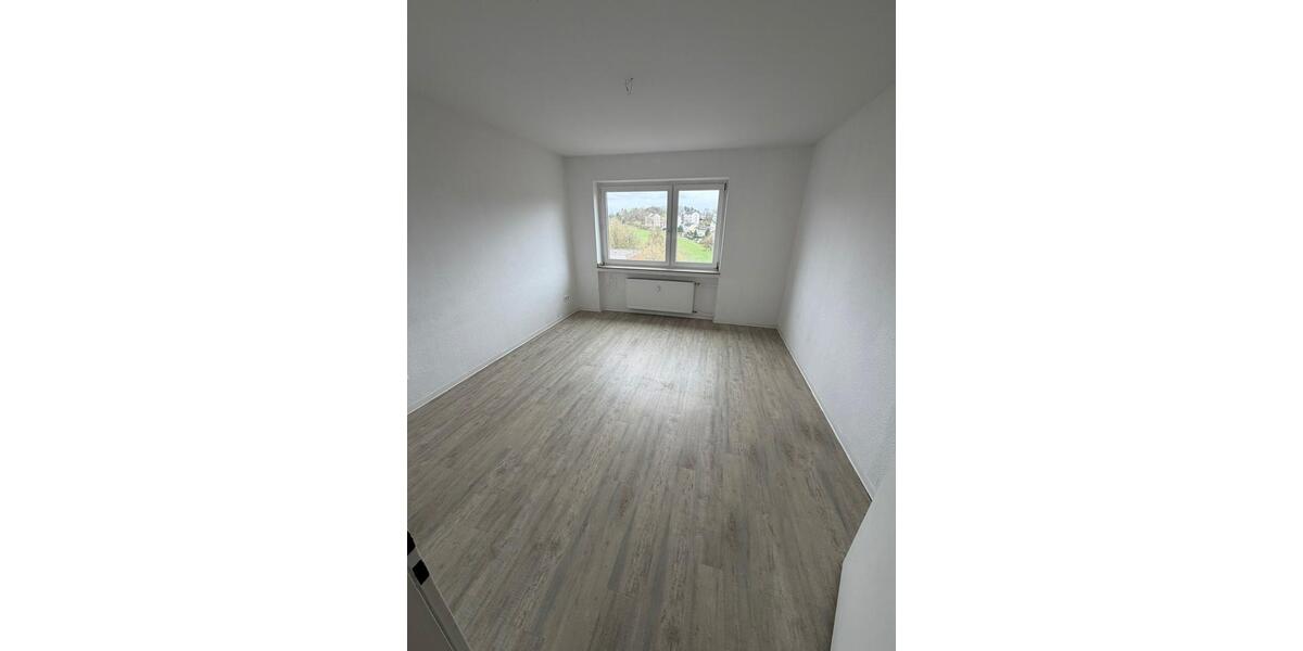 Etagenwohnung Iserlohn Gerlingsen - 3 Zimmer, 81 m&sup2;, 420&euro; | Angebot:25767222