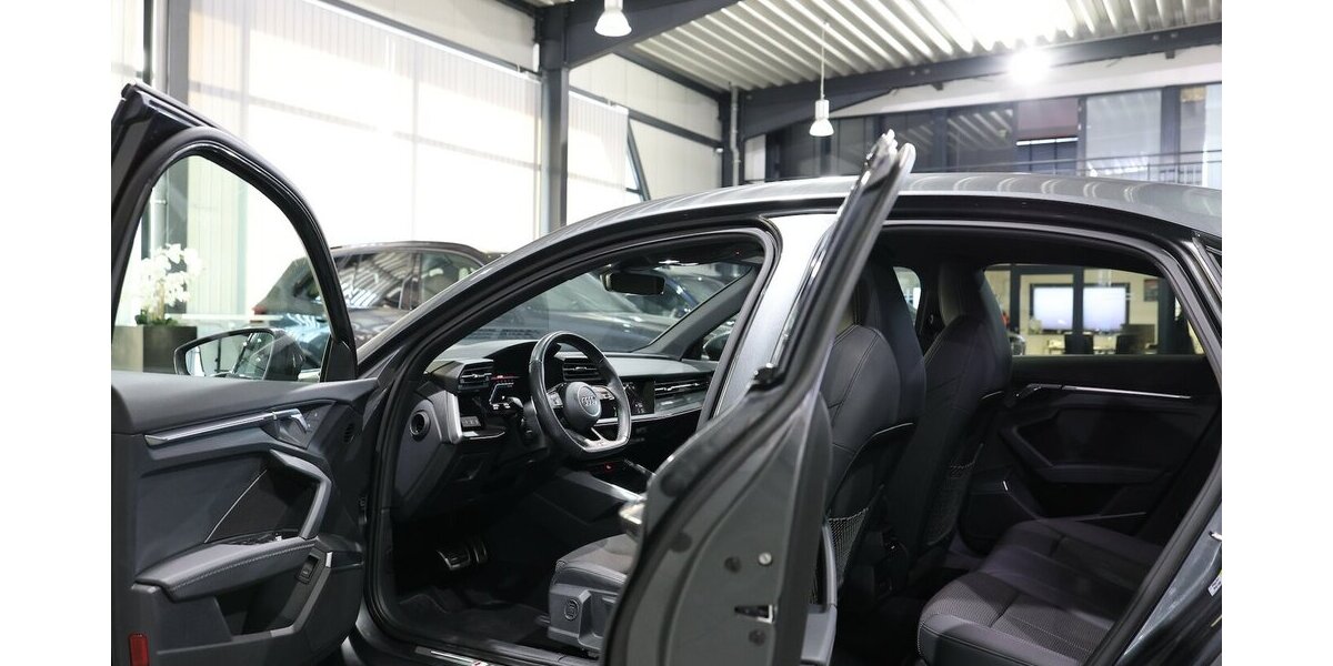Audi S3 LIMOUSINE 2.0 TFSI QUATTRO S-LINE BLACK PLUS 36.000 km 38.444 &euro; Hamm 59077