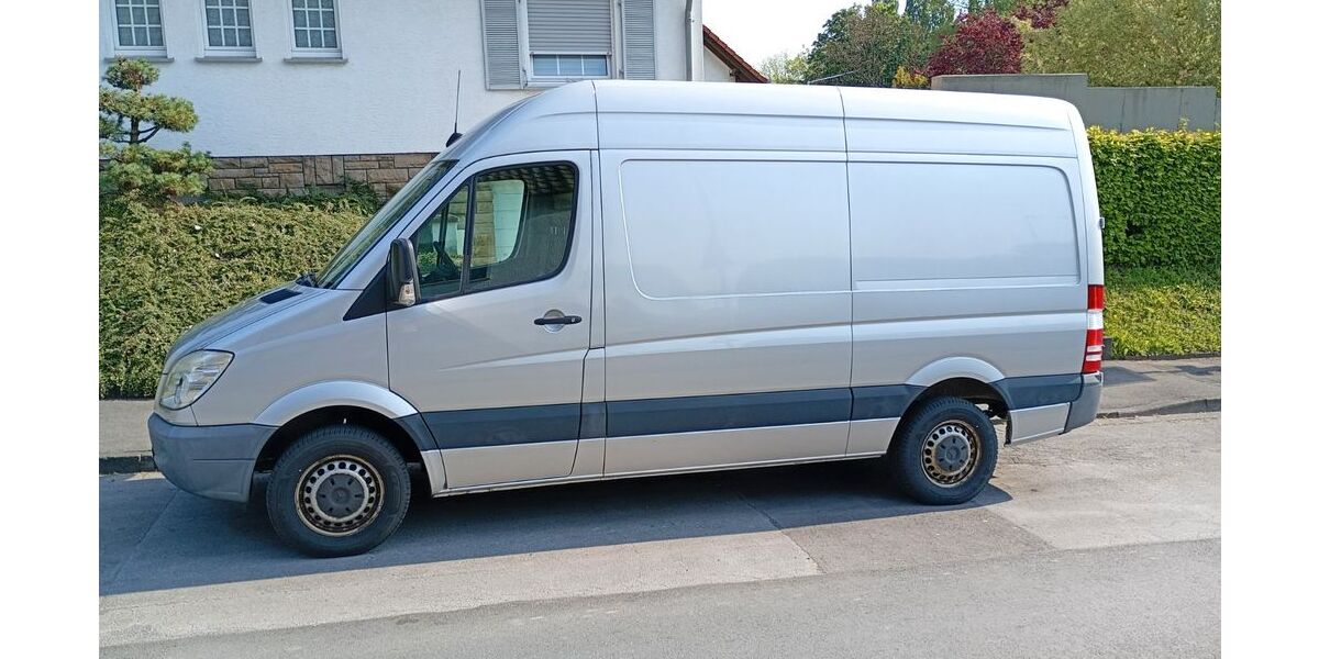 Mercedes-Benz Sprinter 183.400 km 9.150 &euro; Menden (Sauerland) 58710