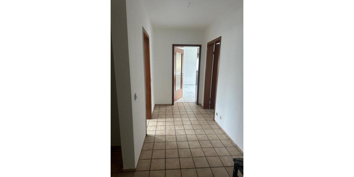 Etagenwohnung Dortmund Mengede - 3 Zimmer, 90 m&sup2;, 1.300&euro; | Angebot:25280119