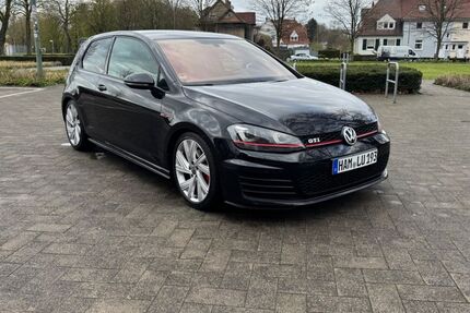 VW Golf 158.000 km 11.590 &euro; Hamm 59065