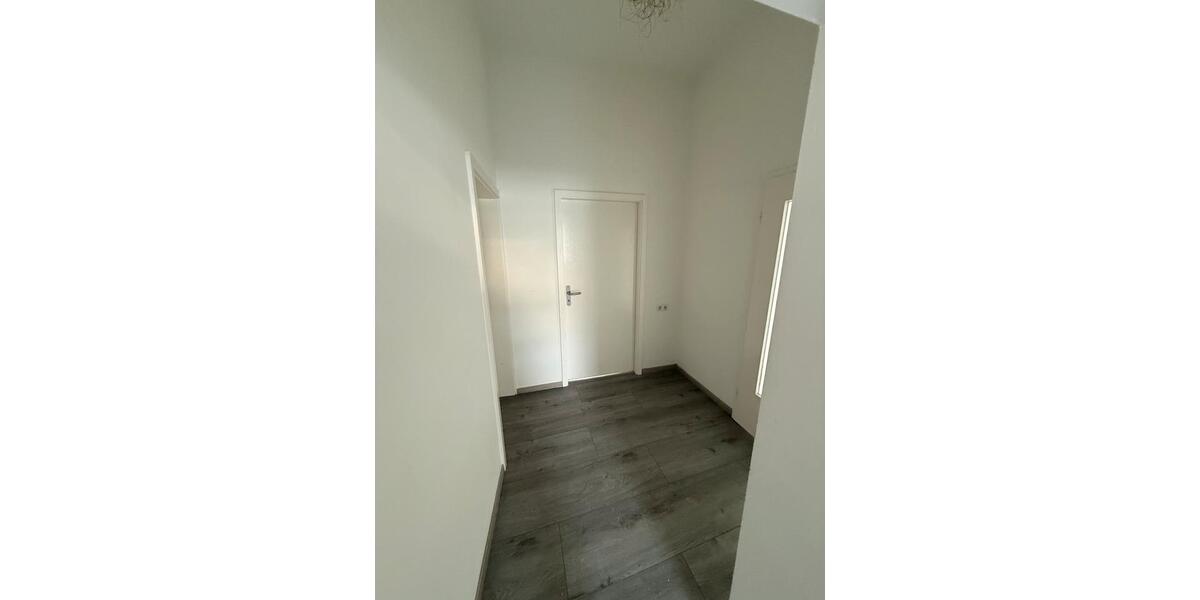 Etagenwohnung Iserlohn Letmathe - 4 Zimmer, 100 m&sup2;, 750&euro; | Angebot:26003667